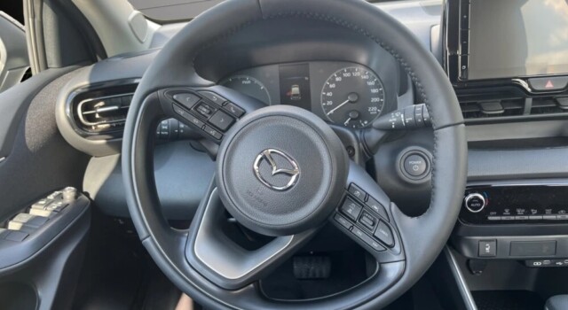 MAZDA 2 Hybrid Exclusive-line