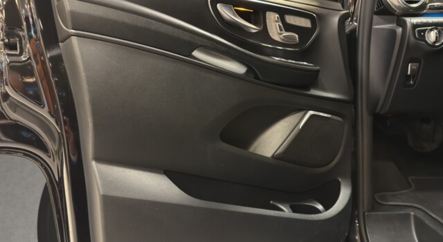MERCEDES-BENZ V 250 d Exclusive L 4M