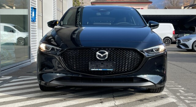 MAZDA 3 Hatchback SKYACTIV-G M Hybrid 140 Centre Line Automat