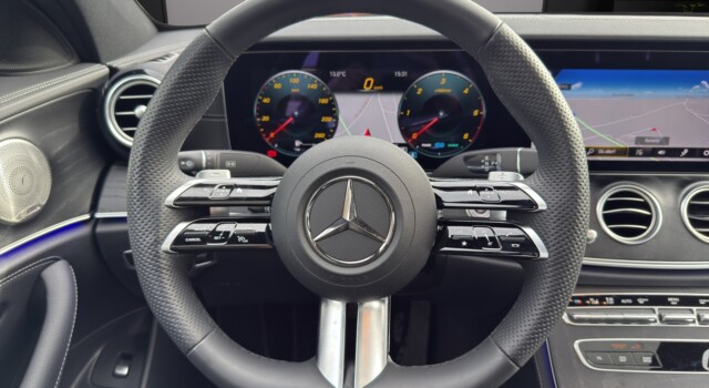 MERCEDES-BENZ E 220 d 4Matic 9G-Tronic