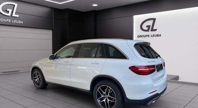 MERCEDES-BENZ GLC 220 d AMG Line 4Matic