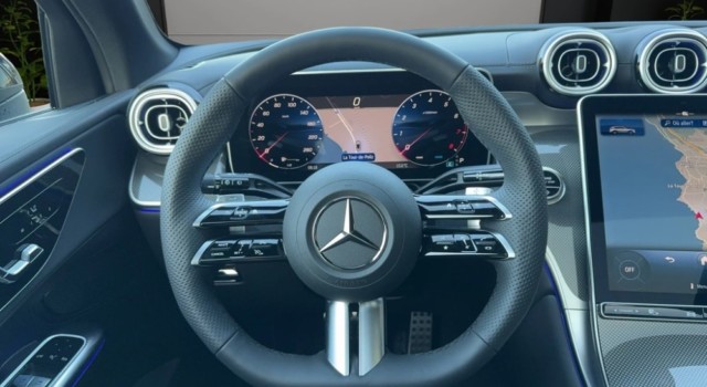 MERCEDES-BENZ GLC 300 4Matic 9G-Tronic