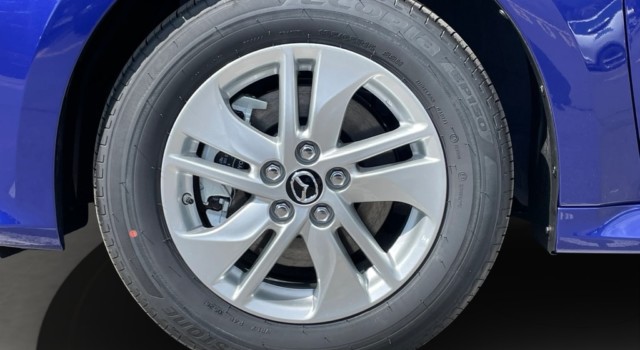 MAZDA 2 Hybrid Centre-line