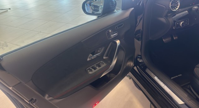 MERCEDES-BENZ A 220 d 8G-DCT