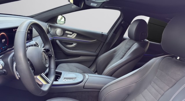 MERCEDES-BENZ E 220 d 4Matic 9G-Tronic