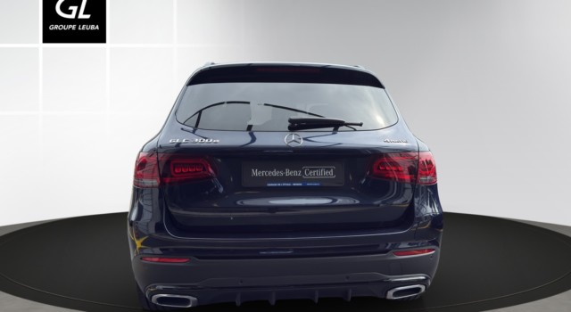 MERCEDES-BENZ GLC 300 e AMG Line 4Matic