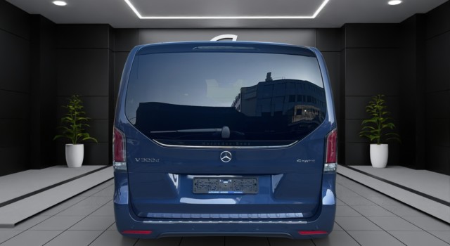 MERCEDES-BENZ V 300 d lang Exclusive 4Matic 9G-Tronic