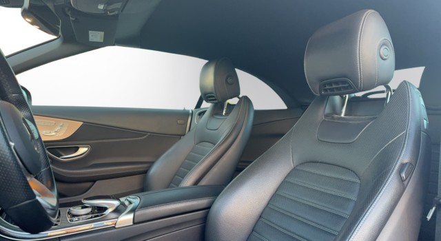 MERCEDES-BENZ C 300 AMG Line 4Matic