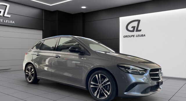 MERCEDES-BENZ B 200 Night Star 7G-DCT