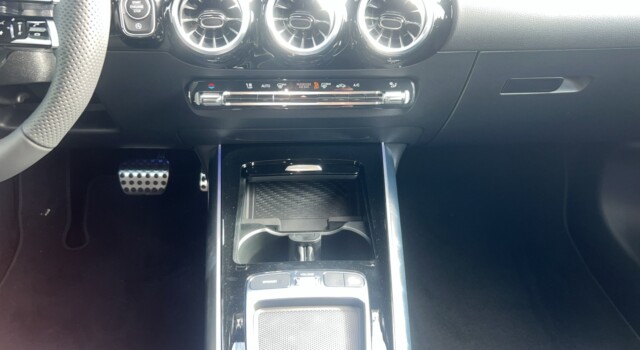 MERCEDES-BENZ GLA 220 4Matic 8G-DCT
