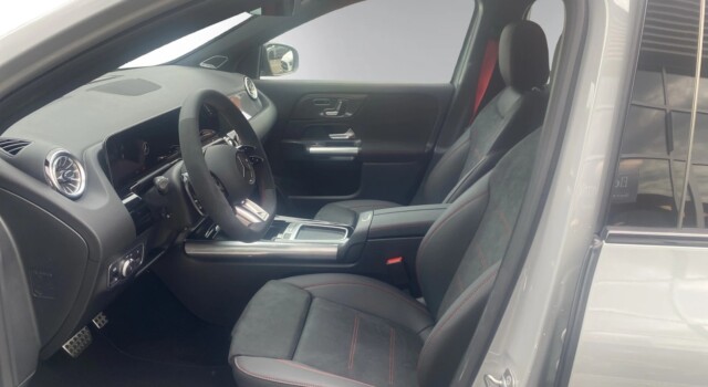 MERCEDES-BENZ GLA 45 AMG GLA AMG 45 S 4Matic+ 8G-DCT