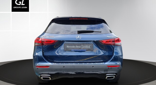 MERCEDES-BENZ GLA 250 4Matic Progressive 8G-DCT