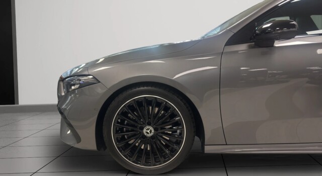MERCEDES-BENZ A 220 4Matic 8G-DCT