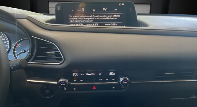 MAZDA CX-30 SKYACTIV-X 186 M Hybrid Centre Line AWD AT