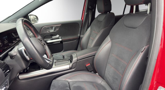 MERCEDES-BENZ GLA 220 4Matic 8G-DCT