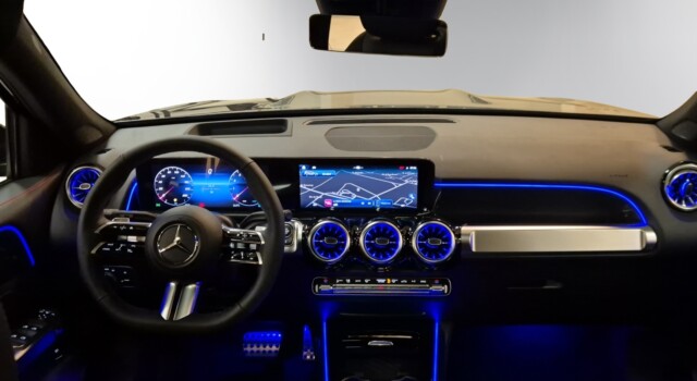 MERCEDES-BENZ GLB 220 4Matic 8G-Tronic