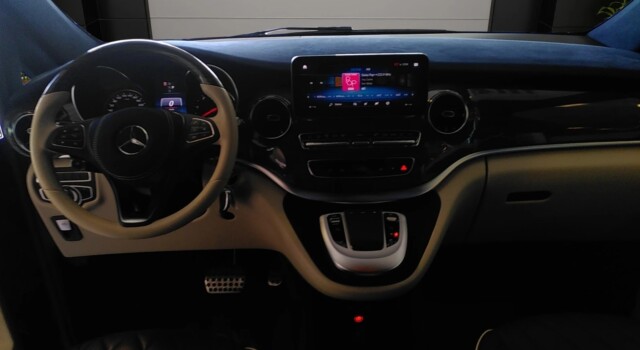 MERCEDES-BENZ V 300 d extralang 4Matic 9G-Tronic