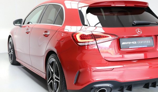 MERCEDES-BENZ A 35 AMG 4Matic