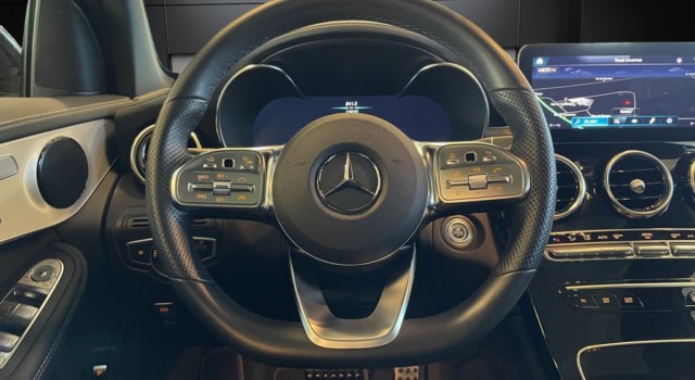 MERCEDES-BENZ GLC 220 d AMG Line 4Matic 9G-Tronic