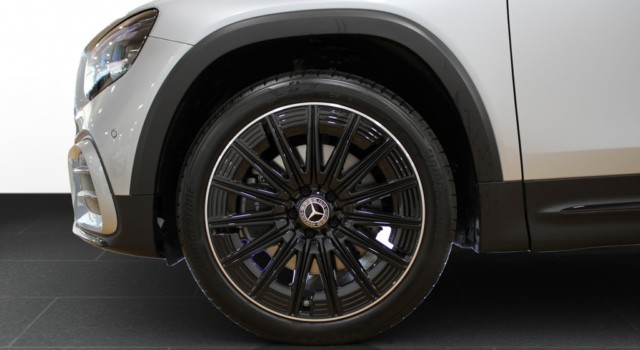 MERCEDES-BENZ GLB 250 4Matic 8G-Tronic