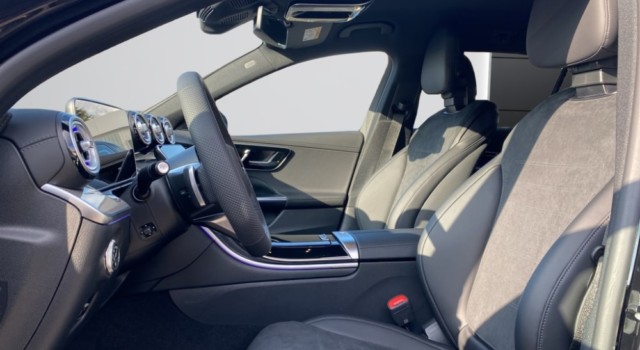 MERCEDES-BENZ C 220 d T 4 Matic Swiss Star