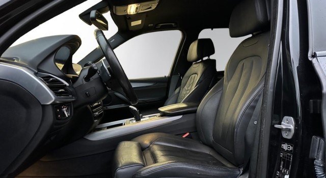 BMW X5 xDrive 30d Steptronic M Sport Attelage