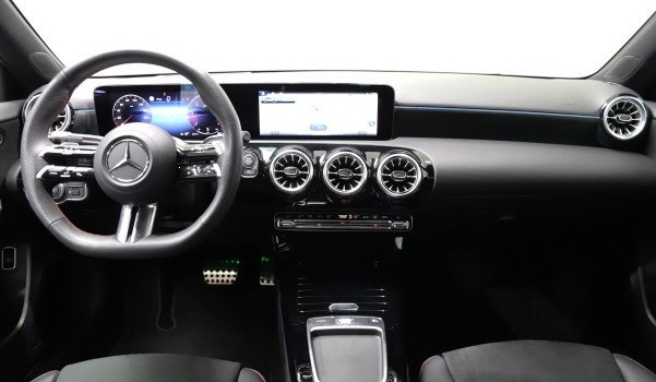MERCEDES-BENZ A 220 d 8G-DCT