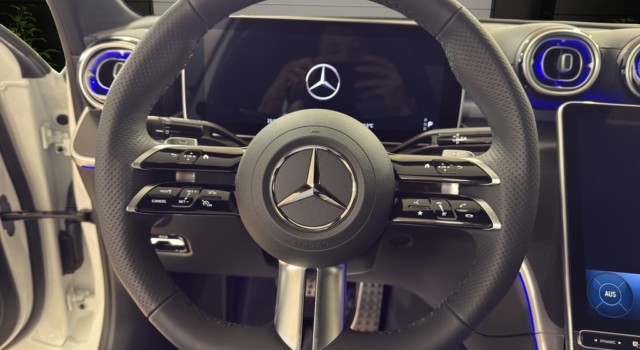 MERCEDES-BENZ C 200 4 Matic