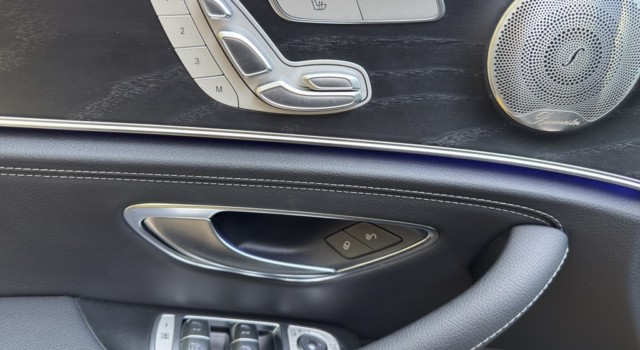 MERCEDES-BENZ E 220 d 4Matic 9G-Tronic