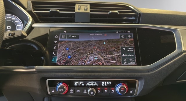 AUDI Q3 SB 45 TFSI S line qu