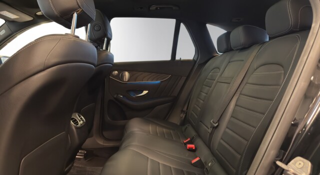 MERCEDES-BENZ GLC 220 d AMG Line 4Matic