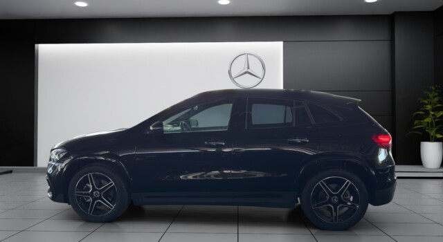 MERCEDES-BENZ GLA 220 4Matic 8G-DCT