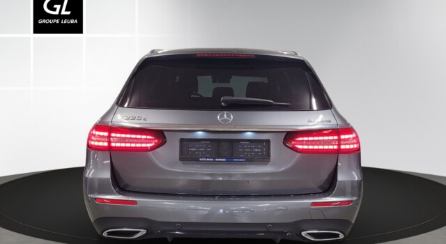 MERCEDES-BENZ E 220 d T 4Matic AMG Line 9G-Tronic