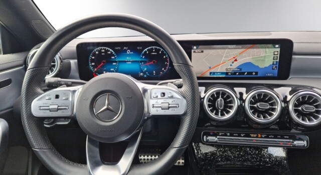 MERCEDES-BENZ CLA 250 CLA Shooting Brake 250 4Matic 7G-DCT Swiss Star
