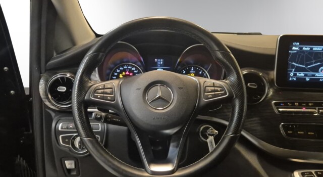 MERCEDES-BENZ V 300 d Avantgarde L 4M