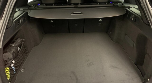 MERCEDES-BENZ C 220 d T 4 Matic Swiss Star