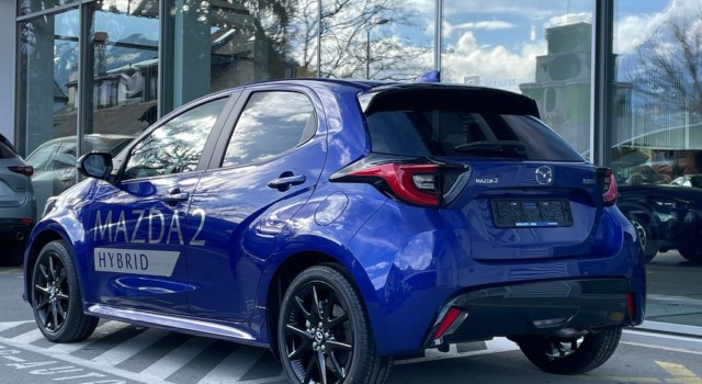 MAZDA 2 Hybrid Homura