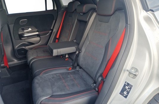 MERCEDES-BENZ GLA 35 AMG GLA AMG 35 4Matic 8G-DCT