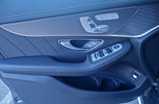 MERCEDES-BENZ EQC 400 AMG Line 4Matic