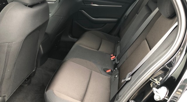 MAZDA 3 Hatchback SKYACTIV-G M Hybrid 140 Centre Line Automat