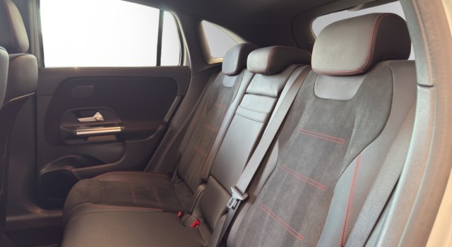 MERCEDES-BENZ GLA 250 e AMG Line 8G-DCT