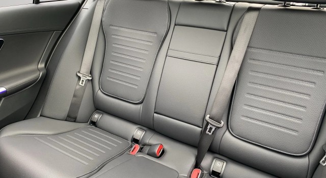 MERCEDES-BENZ C 220 d 4 Matic Swiss Star