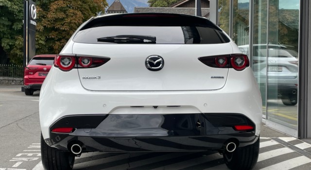 MAZDA 3 Hatchback SKYACTIV-G M Hybrid 140 Centre Line Automat