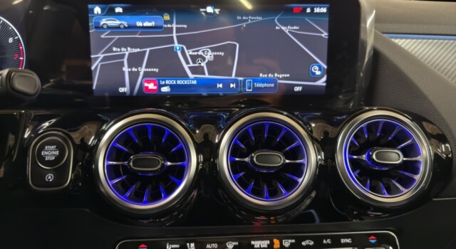 MERCEDES-BENZ GLA 250 4Matic 8G-DCT Swiss Star