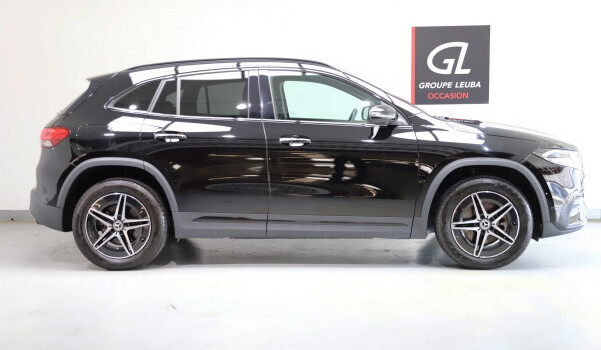 MERCEDES-BENZ EQA 250 AMG Line