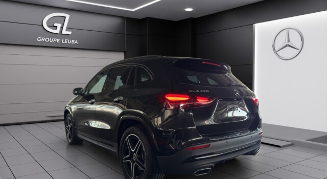 MERCEDES-BENZ GLA 220 4Matic 8G-DCT