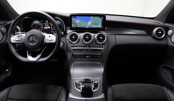 MERCEDES-BENZ C 200 Coupé 4Matic AMG Line + Premium + 9G-Tronic