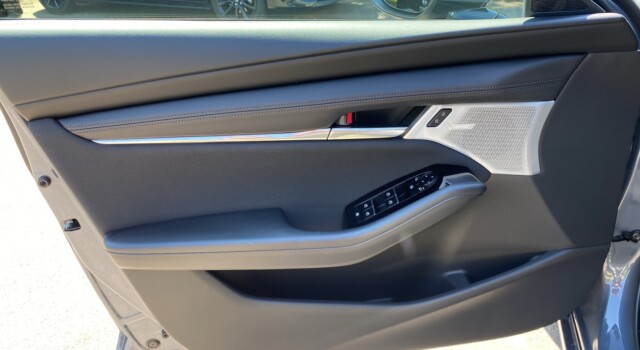 MAZDA 3 Hatchback SKYACTIV-G M Hybrid 140 Centre Line Automat