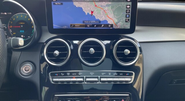 MERCEDES-BENZ GLC 300 e AMG Line 4Matic 9G-Tronic