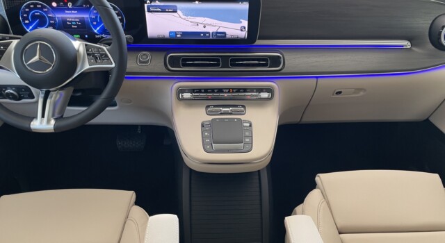 MERCEDES-BENZ EQV 250 extralang